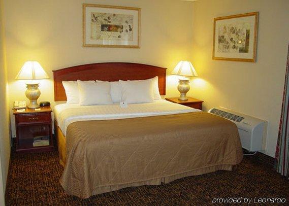 Clarion Hotel & Conference Center Colorado Springs Pokoj fotografie