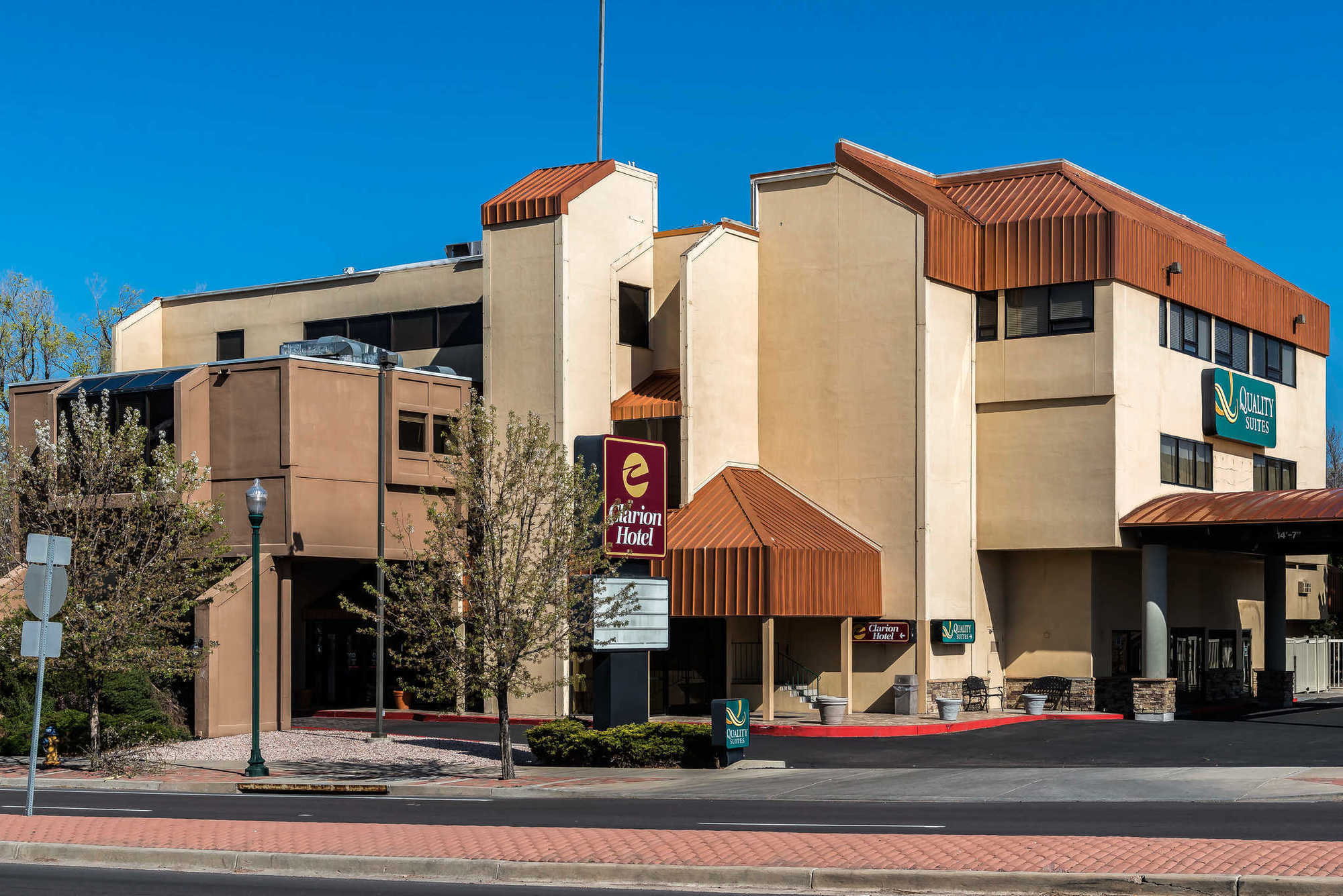 Clarion Hotel & Conference Center Colorado Springs Exteriér fotografie
