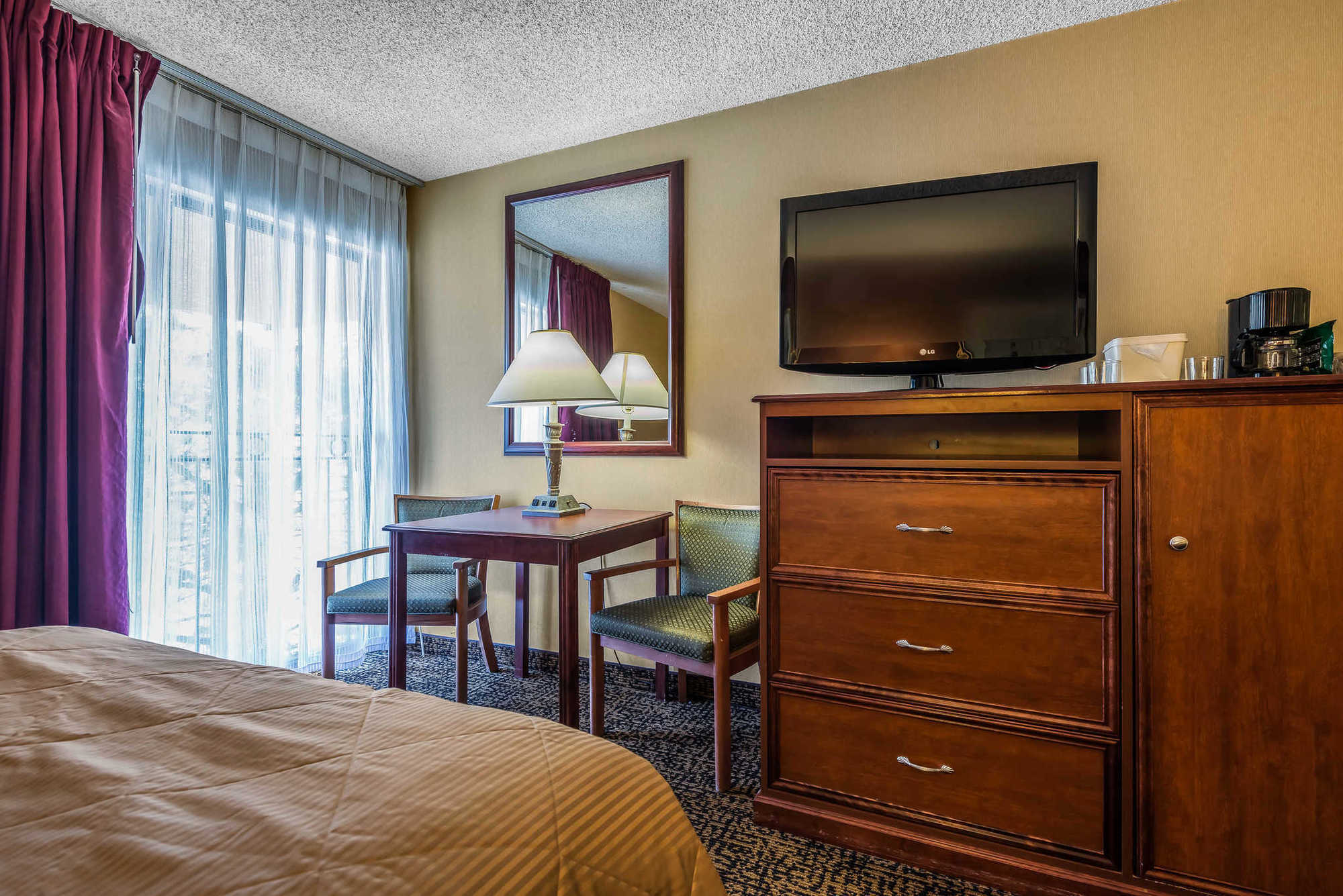 Clarion Hotel & Conference Center Colorado Springs Pokoj fotografie