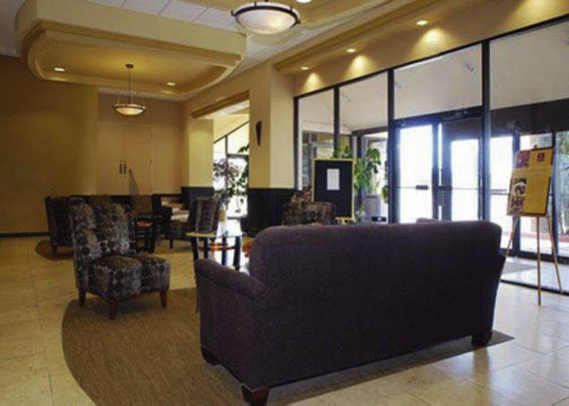 Clarion Hotel & Conference Center Colorado Springs Exteriér fotografie
